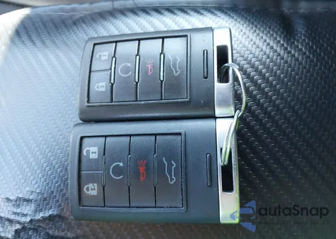 2013 Cadillac Srx Luxury Collection z USA, uszkodzony, nr VIN 3GYFNGE37DS610588